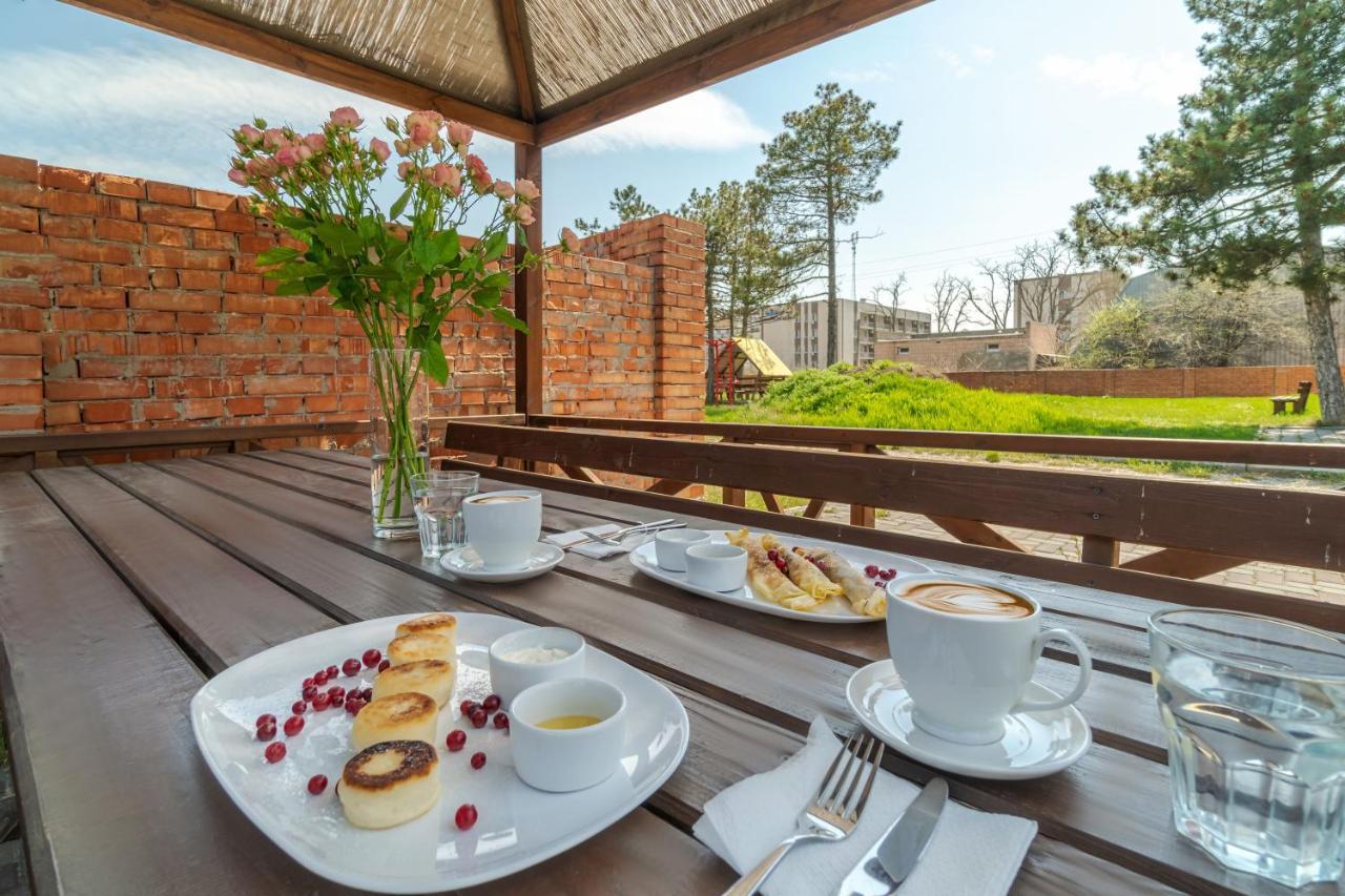 Пальмира Hotel Коблево Екстериор снимка